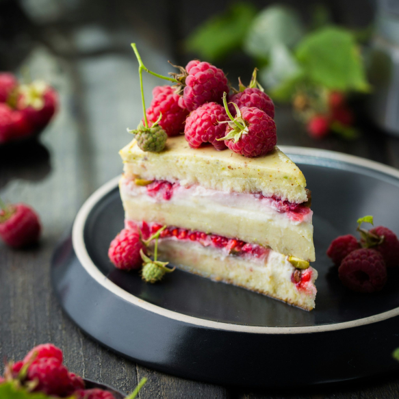 Private Chef in Portugal Raspberry Dessert